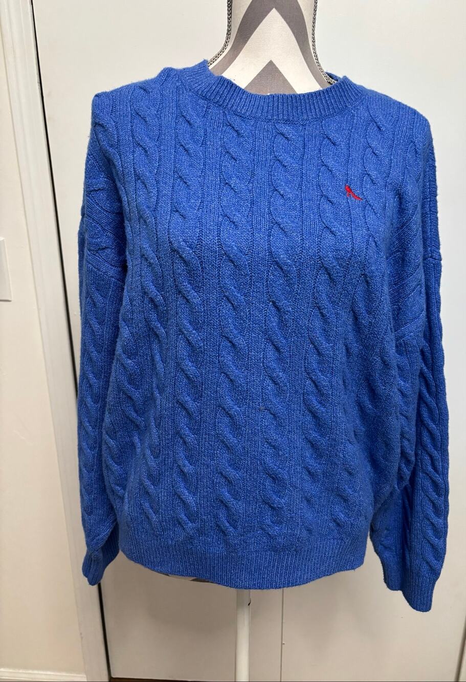 Old Navy Devil Wears Prada Blue Cable Knit Sweater Red Heel Logo L Tall Comfy